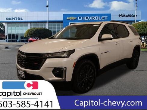 Used 2023 Chevrolet Traverse RS w/ LPO, Cargo Package AWD/4WD image 7