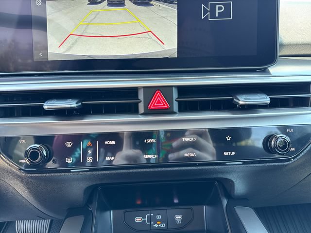 New 2026 Kia Sorento LX FWD image 28