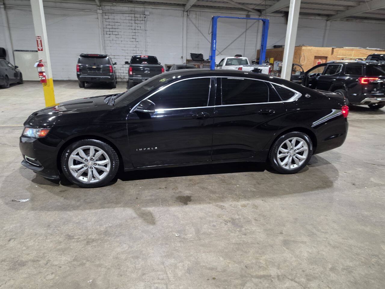 Used 2019 Chevrolet Impala LT FWD image 4