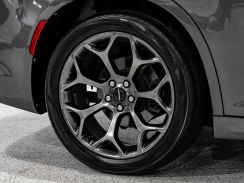 Used 2017 Chrysler 300 S w/ S Model Appearance Package RWD image 65