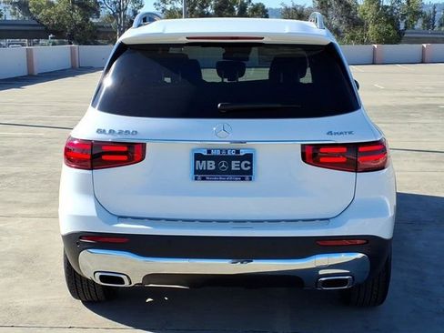 New 2026 Mercedes-Benz GLB 250 4MATIC image 22