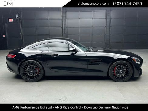 Used 2018 Mercedes-Benz AMG GT Coupe image 8