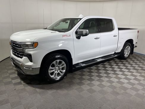 Used 2024 Chevrolet Silverado 1500 LTZ image 4