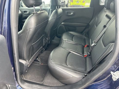 Used 2021 Jeep Compass Latitude AWD/4WD image 12