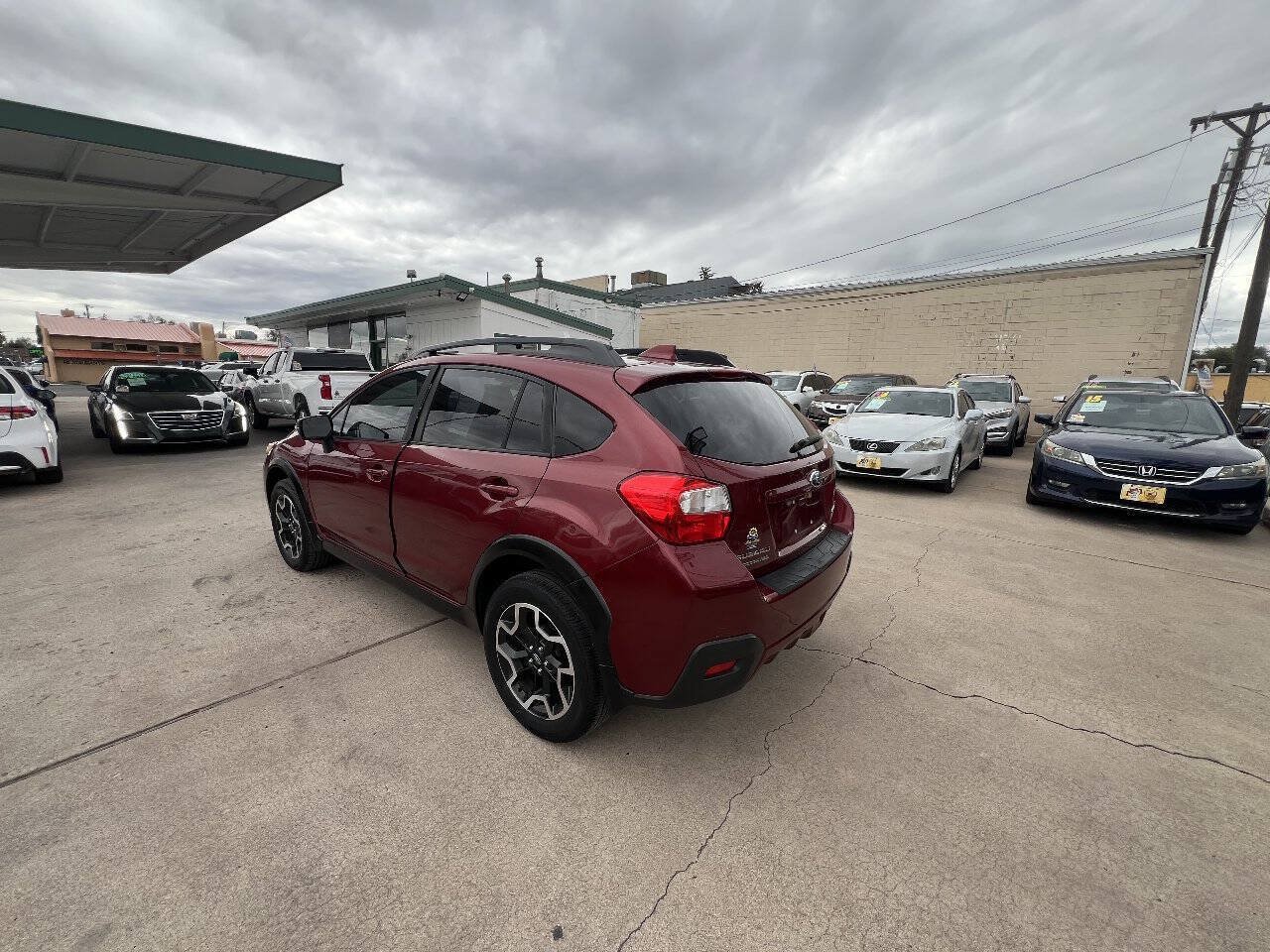 Used 2016 Subaru Crosstrek 2.0i Limited w/ Popular Package #2 AWD/4WD image 5