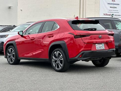 Used 2019 Lexus UX 200 FWD image 6