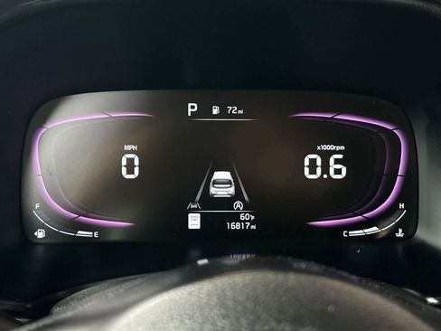 Used 2023 Kia Soul LX w/ LX Technology Package FWD image 25