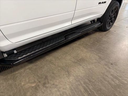 Certified 2024 RAM 2500 Big Horn w/ Night Edition AWD/4WD image 7