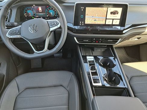 New 2026 Volkswagen Atlas Cross Sport SEL image 19