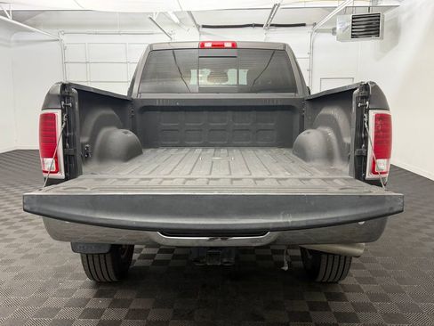 Used 2018 RAM 2500 Laramie w/ Convenience Group AWD/4WD image 19