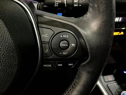 Used 2019 Toyota RAV4 Limited w/ Cold Weather Package image 22