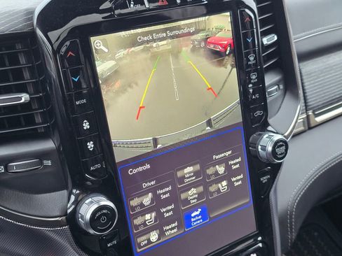 Used 2019 RAM 1500 Limited AWD/4WD image 34