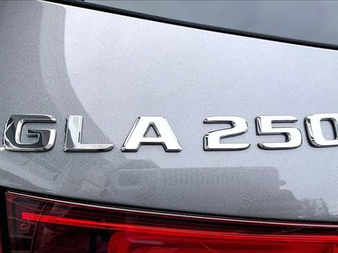 Certified 2023 Mercedes-Benz GLA 250 GLA 250 image 33