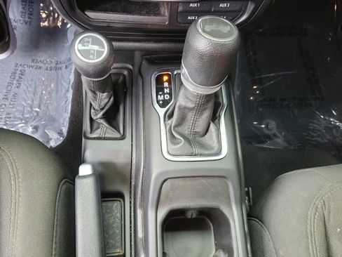 Certified 2021 Jeep Wrangler Unlimited Sport image 42