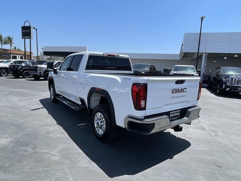 New 2026 GMC Sierra 2500 SLE w/ Preferred Package AWD/4WD image 7