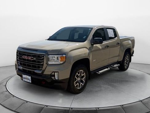 Used 2022 GMC Canyon AT4 w/ Trailering Package AWD/4WD image 7