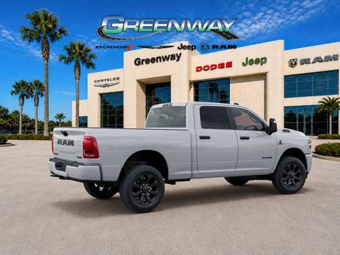 New 2026 RAM 3500 Big Horn AWD/4WD image 4