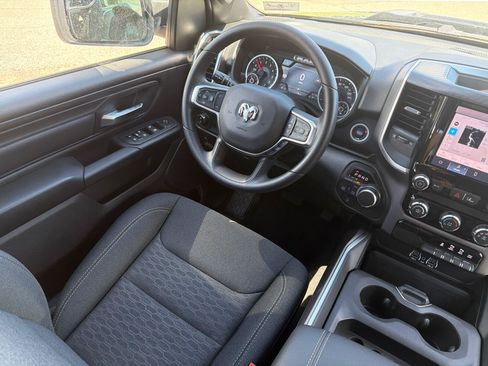 New 2026 RAM 1500 Express AWD/4WD image 21