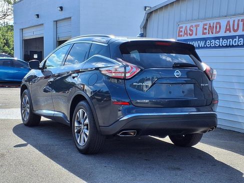 Used 2018 Nissan Murano SV image 3