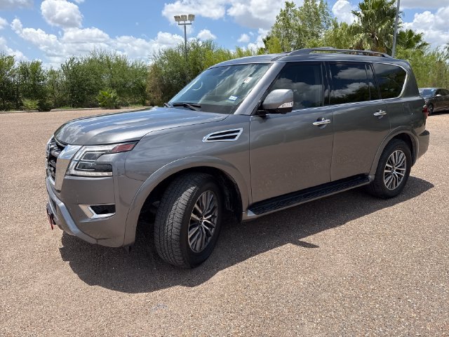 Used 2023 Nissan Armada SL w/ Captain's Chairs Package RWD image 3