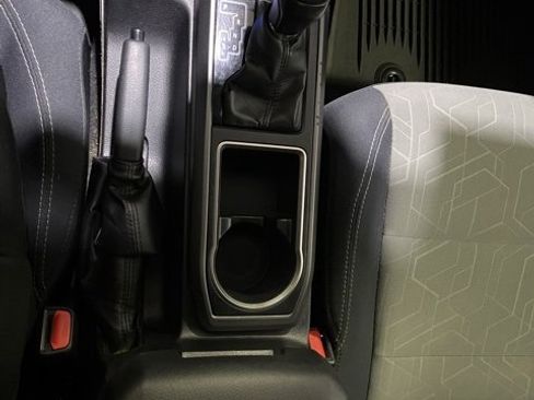 Certified 2021 Toyota Tacoma TRD Off-Road image 22