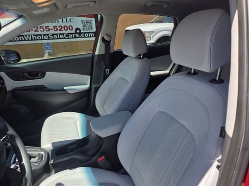 Used 2023 Hyundai Kona SEL w/ Cargo Package AWD/4WD image 7