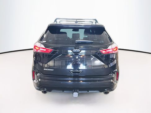 Used 2020 Ford Edge ST-Line w/ Cold Weather Package AWD/4WD image 7