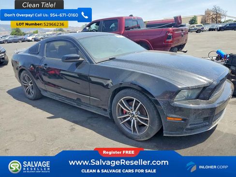 Used 2013 Ford Mustang Premium RWD image 5