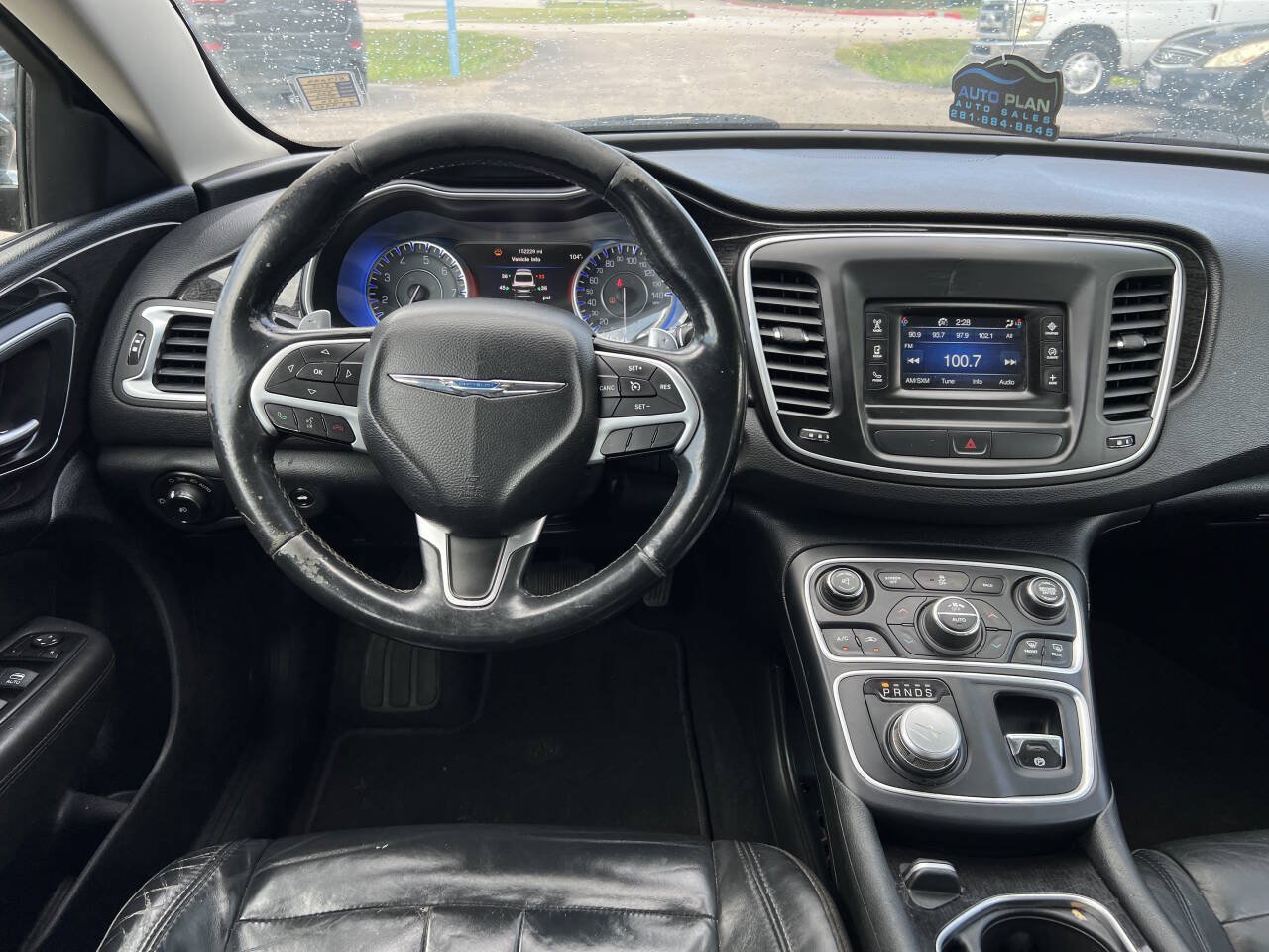 Used 2015 Chrysler 200 C FWD image 17