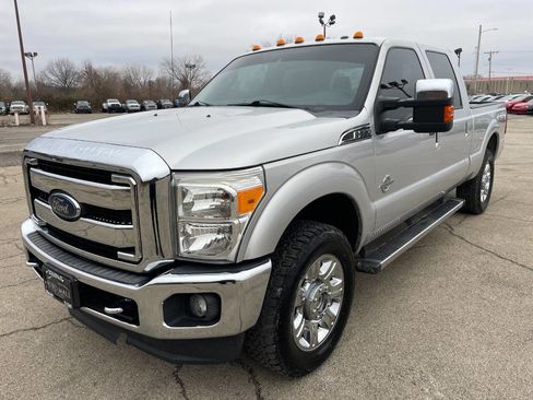 Used 2015 Ford F250 Lariat w/ Chrome Package image 1