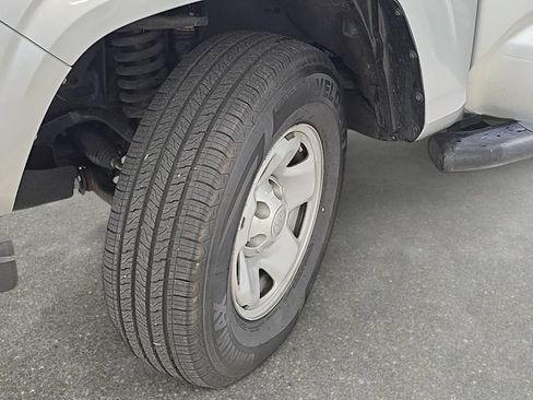 Certified 2023 Toyota Tacoma SR AWD/4WD image 28