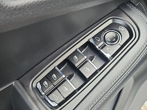 Certified 2023 Porsche Macan GTS AWD/4WD image 31