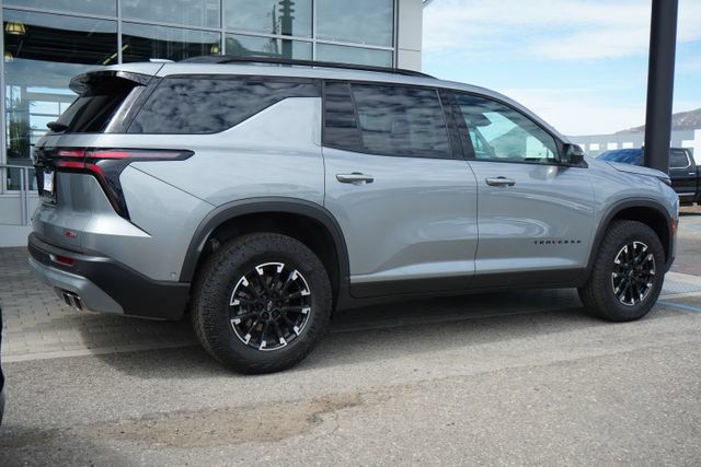 Used 2026 Chevrolet Traverse Z71 w/ Enhanced Driving Package AWD/4WD image 8