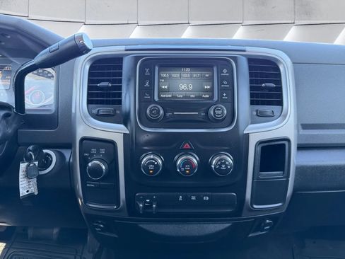 Used 2017 RAM 2500 SLT AWD/4WD image 12
