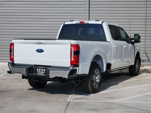 New 2026 Ford F350 Lariat RWD image 4