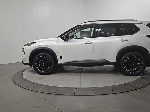 New 2026 Nissan Rogue SV AWD/4WD image 2