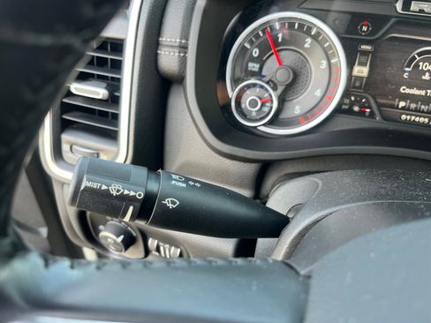 Used 2021 RAM 3500 Laramie image 12