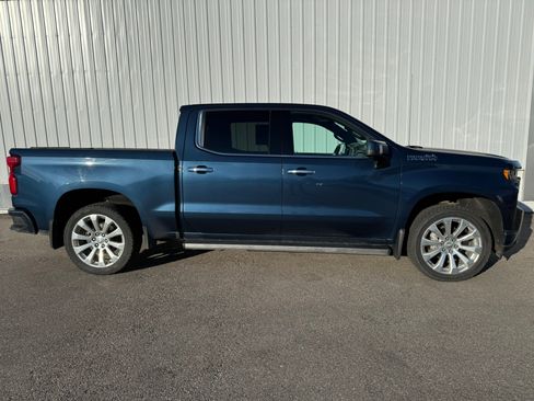 Used 2019 Chevrolet Silverado 1500 High Country w/ Technology Package image 8