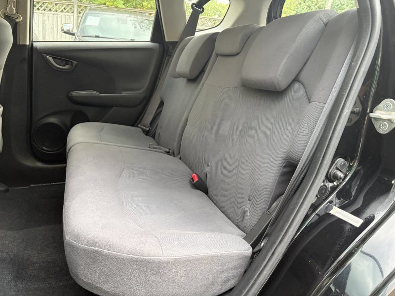 Used 2013 Honda Fit image 14