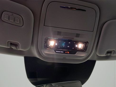 Used 2025 Lincoln Aviator AWD image 20