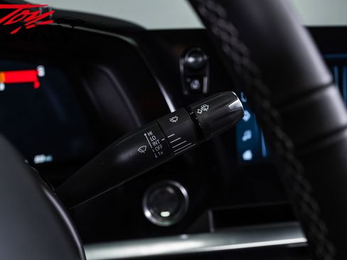 Used 2024 Chevrolet Corvette Z06 RWD image 40