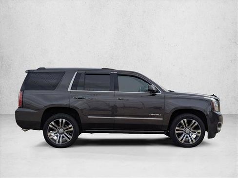 Used 2018 GMC Yukon Denali w/ Denali Ultimate Package image 4