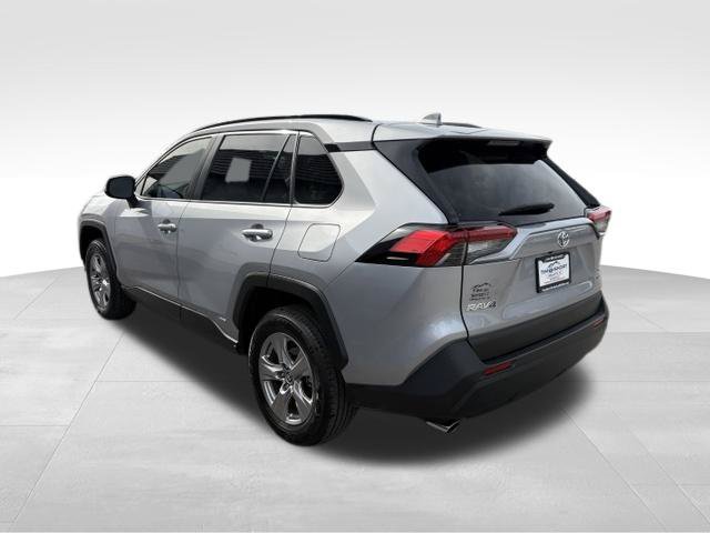 Used 2025 Toyota RAV4 XLE w/ Convenience Package AWD/4WD image 11