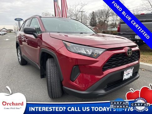 Used 2021 Toyota RAV4 LE image 4