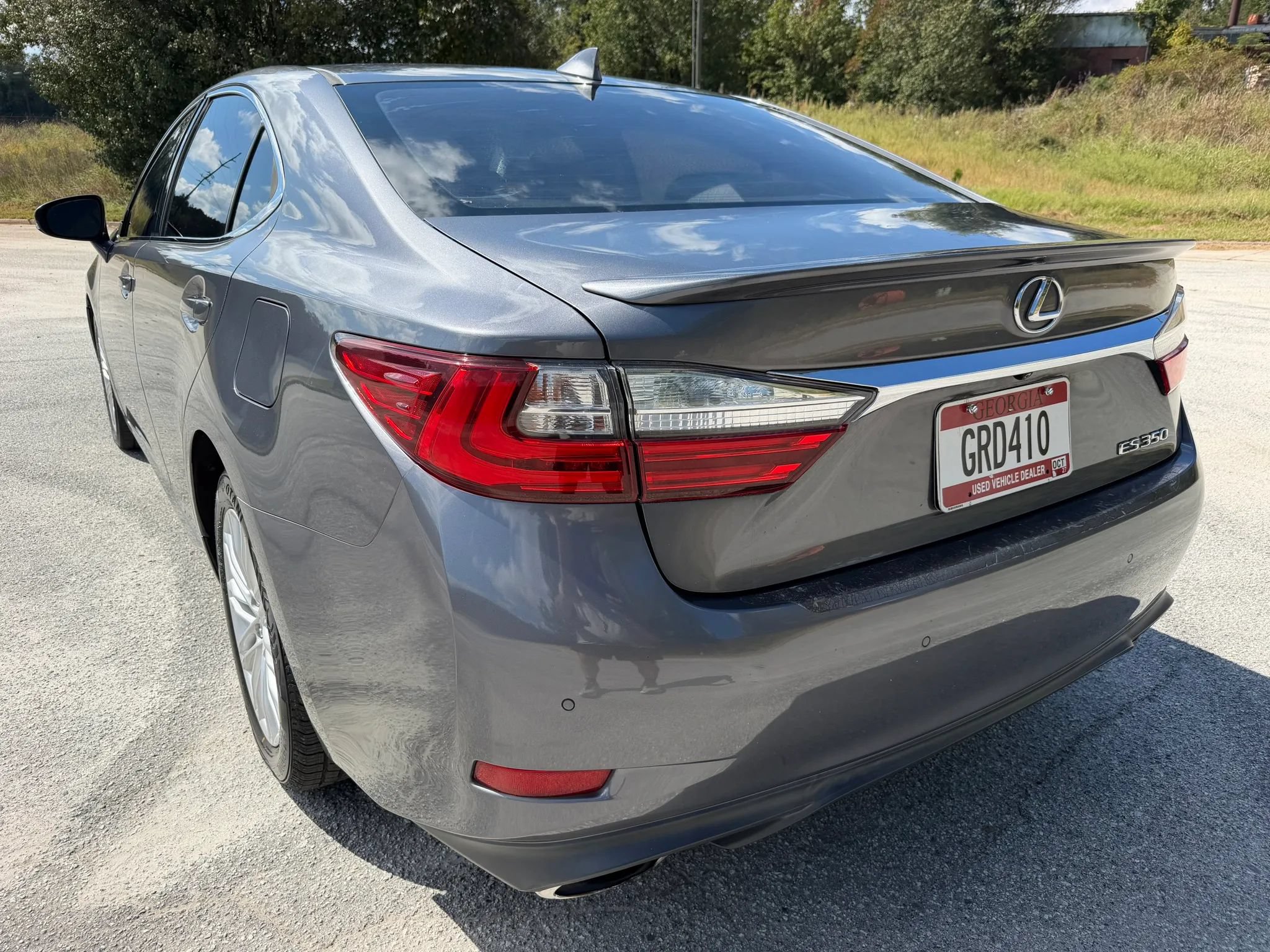 Used 2016 Lexus ES 350 w/ Premium Package w/Wood Trim FWD image 3