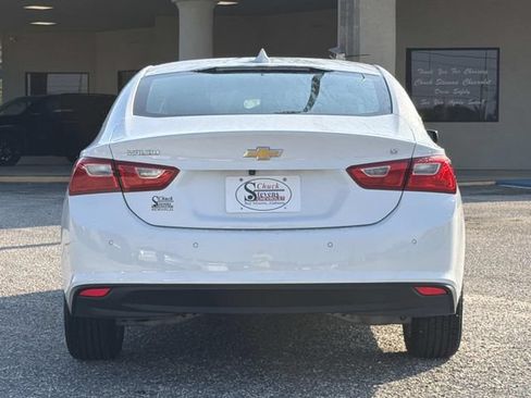 Used 2025 Chevrolet Malibu LT FWD image 8