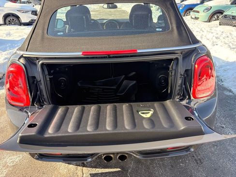 Used 2018 MINI Cooper S image 19