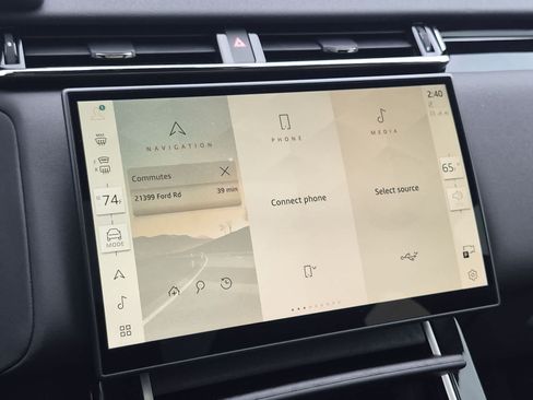 Used 2024 Land Rover Range Rover Velar S AWD/4WD image 28