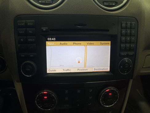 Used 2011 Mercedes-Benz ML 350 4MATIC image 22