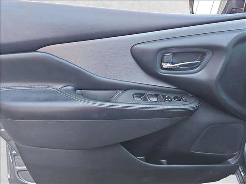 Used 2020 Nissan Murano SV image 10